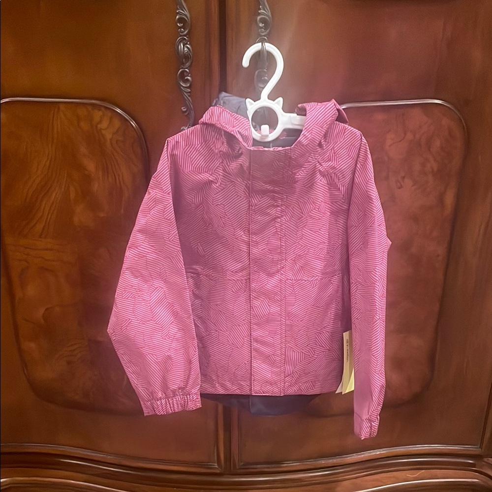 NWT Girls XS (4-5) Fuchsia All In Motion Rain Jacket